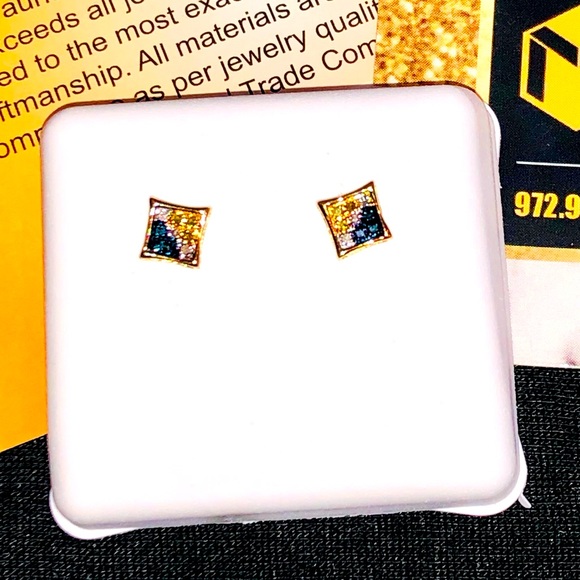 Designer REAL DIAMOND Earrings 10k solid gold WOW!